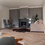Holiday home In Near Leenderbos Forest *