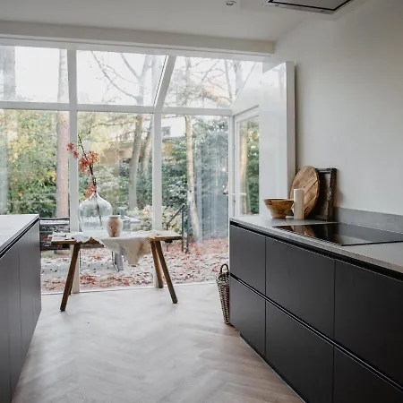 Stylish In With Garden Hébergement de vacances *