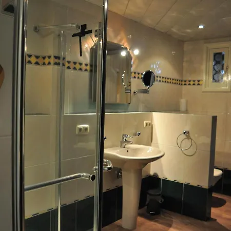 In Near Leenderbos Forest * Leende