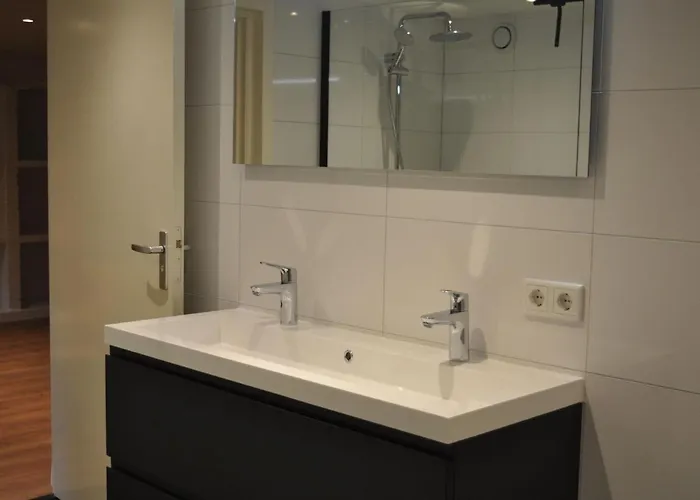 In Near Leenderbos Forest